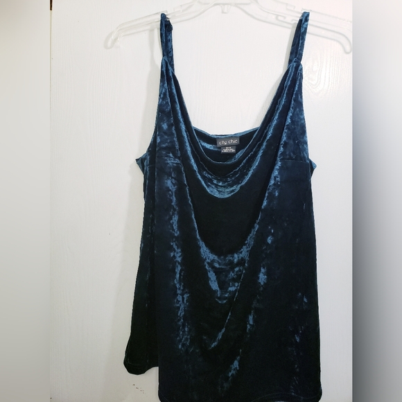 Womens Velour Cowl-neck tank, Green, Size 18, Adjustable Straps - Picture 1 of 5